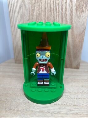 Green Zombie Minifigure Toy with Hat - Kids Collectible